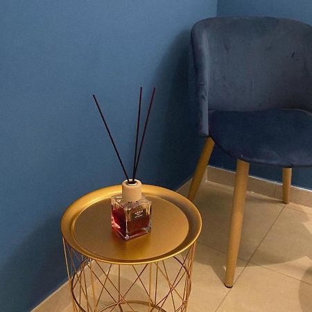 Domus Luigi Leone II Bed & Breakfast Napoli Bagian luar foto